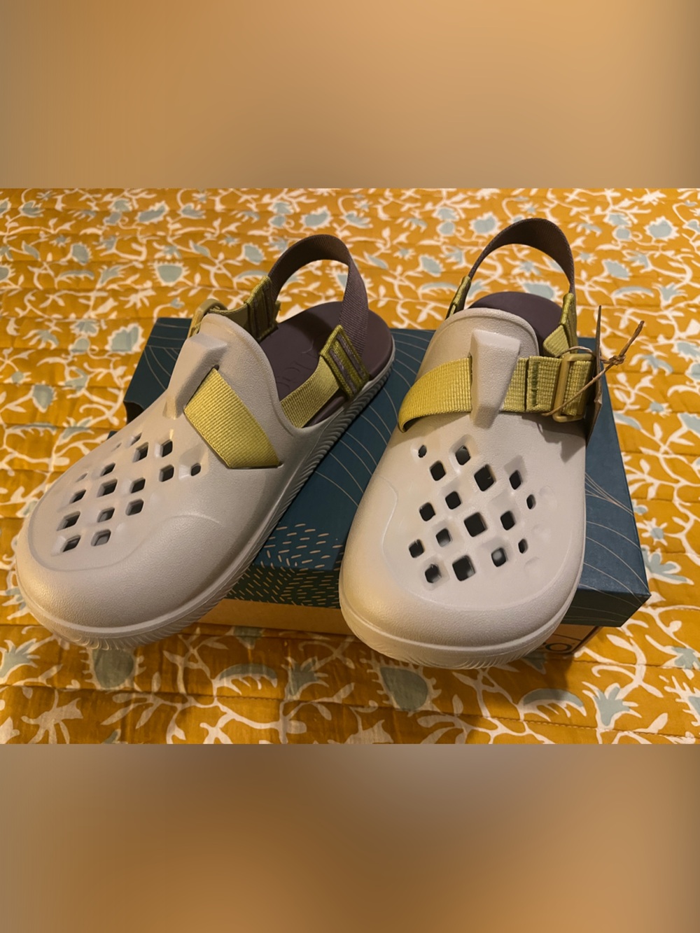 Chaco White and Yellow Lightweight Vent Sandals with Back Strap